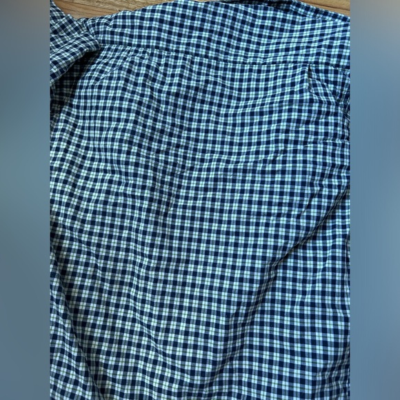 Carhartt button down - Picture 4 of 4